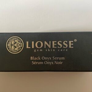 *SOLD* LIONESSE Black Onyx Serum BRAND NEW in box UNUSED